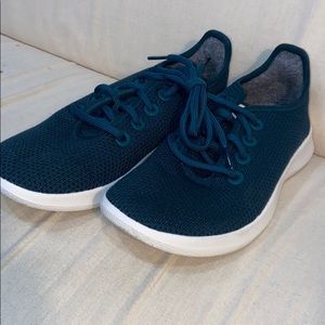 Women’s Tree Runners - Size 8 - Aurora (White)